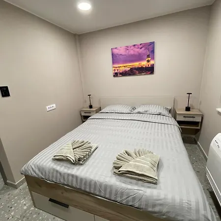 Hostel Novi Sad *